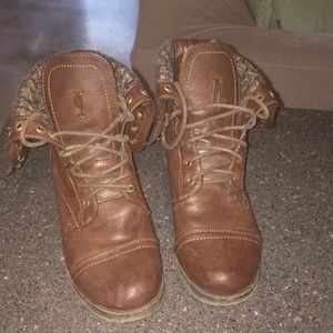 Combat Boots • MADELINE Stuart